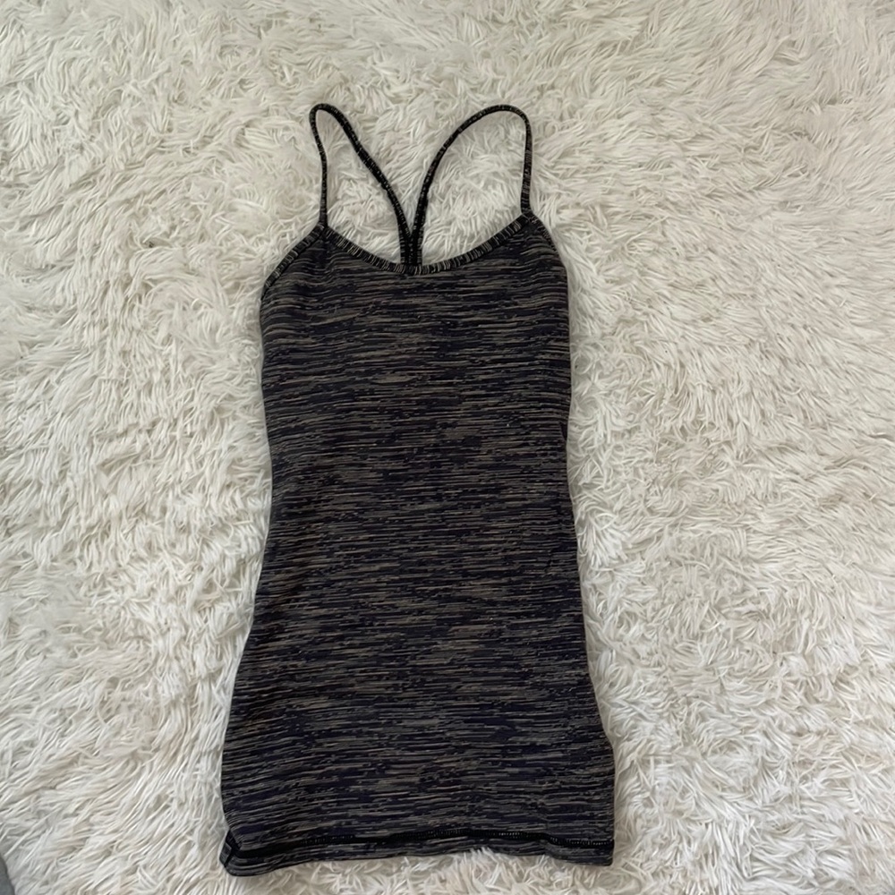 Lulu lemon power y tank